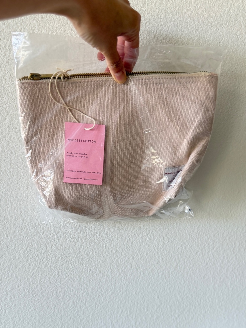 Immodest Cotton Sardine Pouch in Shell (Light Pink)